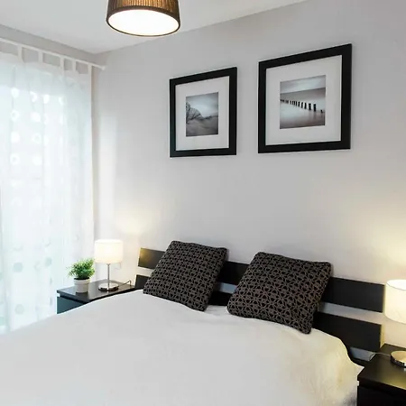 Hansa App 2, 2 Sz, 2 Baeder, Terrasse By Unsere Urlaubszeit *