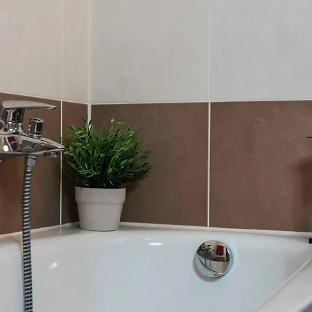 Hansa App 2, 2 Sz, 2 Baeder, Terrasse By Unsere Urlaubszeit *