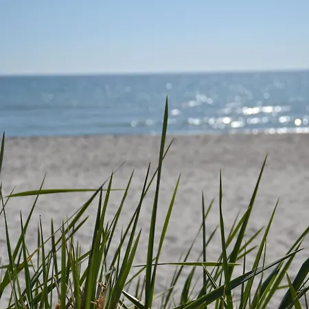 Hansa App 2, 2 Sz, 2 Baeder, Terrasse By Unsere Urlaubszeit * Binz