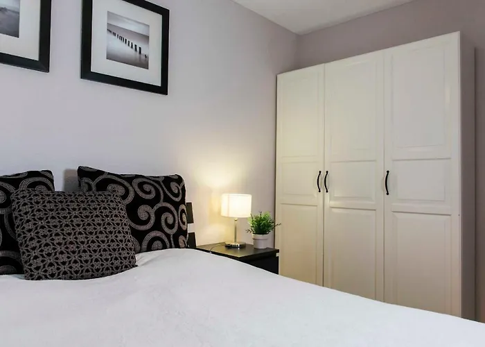 Hansa App 2, 2 Sz, 2 Baeder, Terrasse By Unsere Urlaubszeit